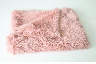 Pet Blanket – Soft Plush Comfort for Dogs & Cats