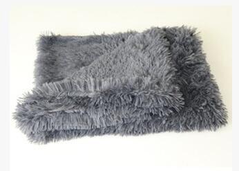 Pet Blanket – Soft Plush Comfort for Dogs & Cats