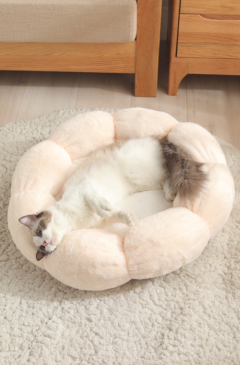 Flower-Shaped Pet Bed Mat – Soft Blanket Cushion for Cats & Dogs