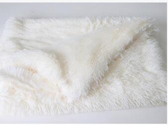 Pet Blanket – Soft Plush Comfort for Dogs & Cats